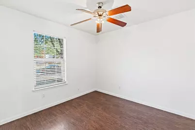 13309 Thome Valley Drive, Del Valle, TX 78617 - Photo 14