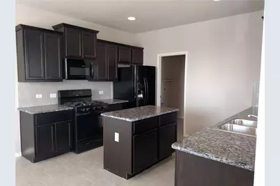 133 Flatland Trail, San Marcos, TX 78666 - Photo 4