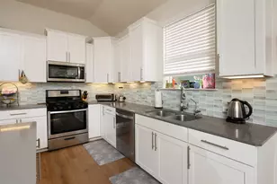 137 Big Leaf Dr, Buda, TX 78610 - Photo 4