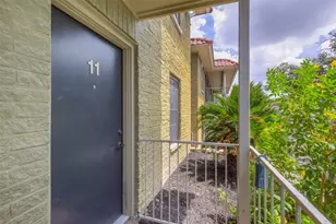 2302 E Side Dr, Austin, TX 78704 - Photo 32