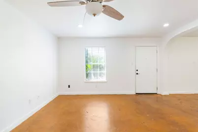 2302 E Side Drive #11, Austin, TX 78704 - Photo 16