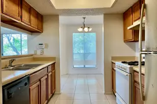 12120 Thompkins Dr, Austin, TX 78753 - Photo 6