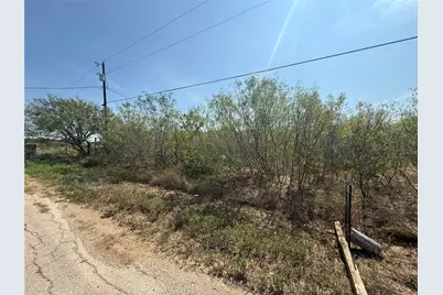 200 Reata Ranch Road, Lockhart, TX 78644 - Photo 2