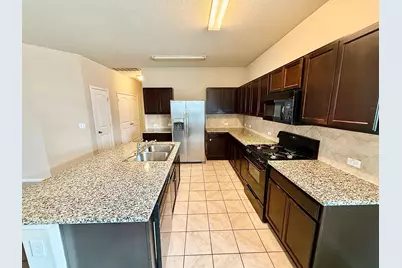 431 Northern Flicker Street, Kyle, TX 78640 - Photo 4