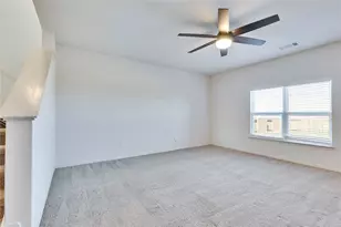 18512 Quiet Range Dr, Elgin, TX 78621 - Photo 8