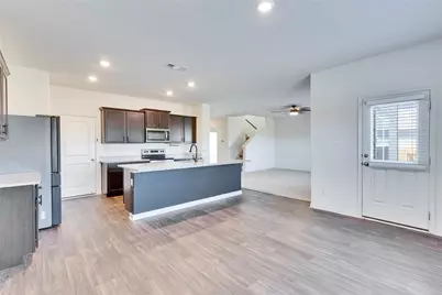 18512 Quiet Range Drive, Elgin, TX 78621 - Photo 2