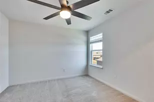 18512 Quiet Range Dr, Elgin, TX 78621 - Photo 22