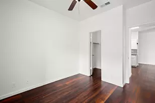 2414 Longview St, Austin, TX 78705 - Photo 16