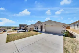6104 Shanjia Dr, Austin, TX 78724 - Photo 2