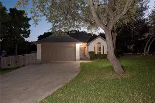 1401 Girard St, San Marcos, TX 78666 - Photo 1