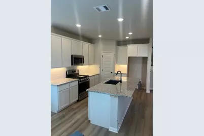 328 Blue Oasis Lane #328, Leander, TX 78641 - Photo 2