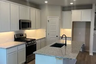 328 Blue Oasis Ln, Leander, TX 78641 - Photo 2