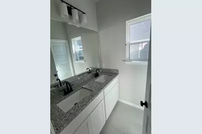 328 Blue Oasis Lane #328, Leander, TX 78641 - Photo 4