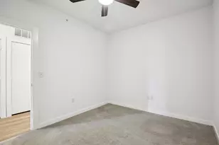 1900 Barton Springs Rd, Austin, TX 78704 - Photo 18