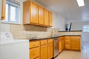 2841 San Gabriel St, Austin, TX 78705 - Photo 6
