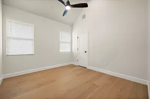 7812 Hardy Dr, Austin, TX 78757 - Photo 32