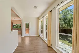 12701 Appaloosa Chase Dr, Austin, TX 78732 - Photo 8