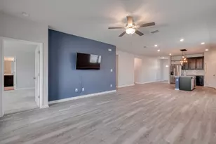 200 Waterway Ave, Hutto, TX 78634 - Photo 8