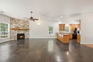 98 Brookhollow Dr, Wimberley, TX 78676 - Photo 8