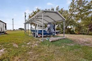 224 Old Coach Ln, Elgin, TX 78621 - Photo 34