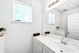 8009 Mellencamp Dr, Austin, TX 78744 - Photo 16
