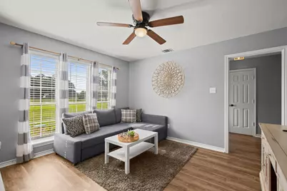 118 Deep Lake Drive, Liberty Hill, TX 78642 - Photo 10