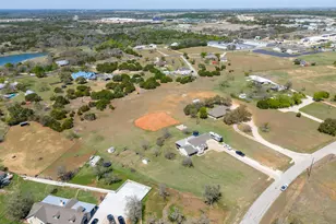 118 Deep Lake Dr, Liberty Hill, TX 78642 - Photo 36