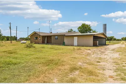 9765-A State Park Road, Lockhart, TX 78644 - Photo 2