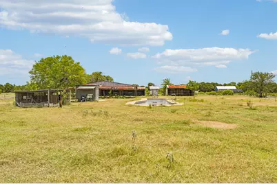9765 Fm 20, Lockhart, TX 78644 - Photo 18