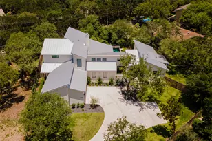10206 Aqua Azul Ct, Austin, TX 78733 - Photo 2