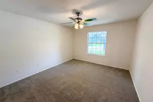 12816 Wooly Bucket Cove, Elgin, TX 78621 - Photo 8