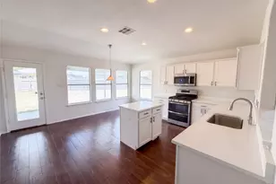 12816 Wooly Bucket Cove, Elgin, TX 78621 - Photo 8
