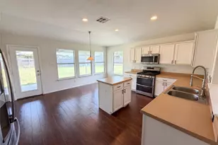 12816 Wooly Bucket Cove, Elgin, TX 78621 - Photo 2