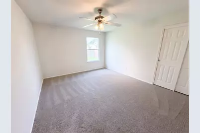 12816 Wooly Bucket Cove, Elgin, TX 78621 - Photo 14