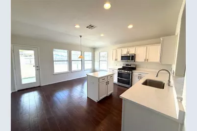 12816 Wooly Bucket Cove, Elgin, TX 78621 - Photo 2