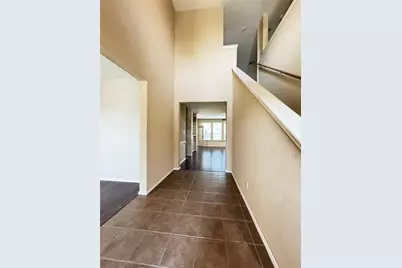 109 Justin Leonard Drive, Round Rock, TX 78664 - Photo 2