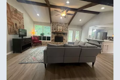 9511 Meadowheath Drive, Austin, TX 78729 - Photo 4
