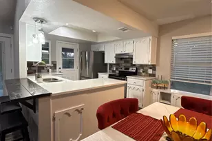 9511 Meadowheath Dr, Austin, TX 78729 - Photo 8