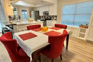 9511 Meadowheath Dr, Austin, TX 78729 - Photo 8