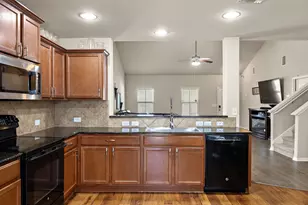 605 San Antonio Riverwalk Walk, Hutto, TX 78634 - Photo 12