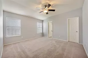 102 Anderson St, Hutto, TX 78634 - Photo 16