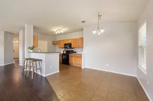 102 Anderson St, Hutto, TX 78634 - Photo 10
