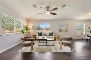 102 Anderson St, Hutto, TX 78634 - Photo 6