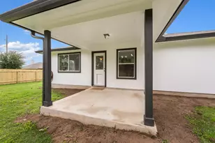 102 Anderson St, Hutto, TX 78634 - Photo 28
