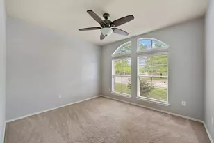 102 Anderson St, Hutto, TX 78634 - Photo 24
