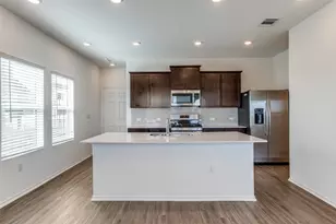 7133 Spotted Leaf Wy, Del Valle, TX 78617 - Photo 6