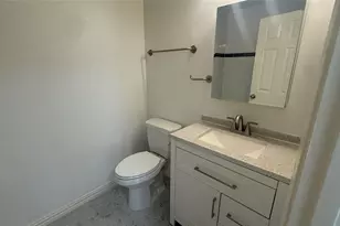 500 E Riverside Dr, Austin, TX 78704 - Photo 12