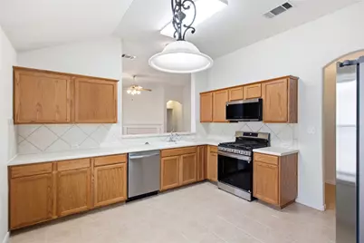 417 River Crossing Trail, Round Rock, TX 78665 - Photo 10
