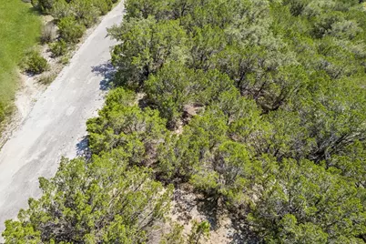 8404 Cedar Glen Cove, Lago Vista, TX 78645 - Photo 4