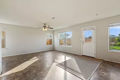 12828 Snow Lane, Manor, TX 78653 - Photo 8